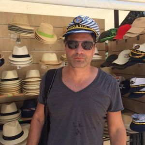 Meet your Posher, Brion